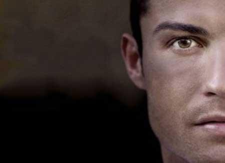 Ronaldo (2015) gledaj