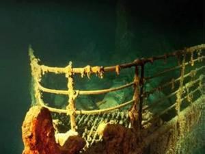 Titanic: 25 Years Later with James Cameron (2023) gledaj